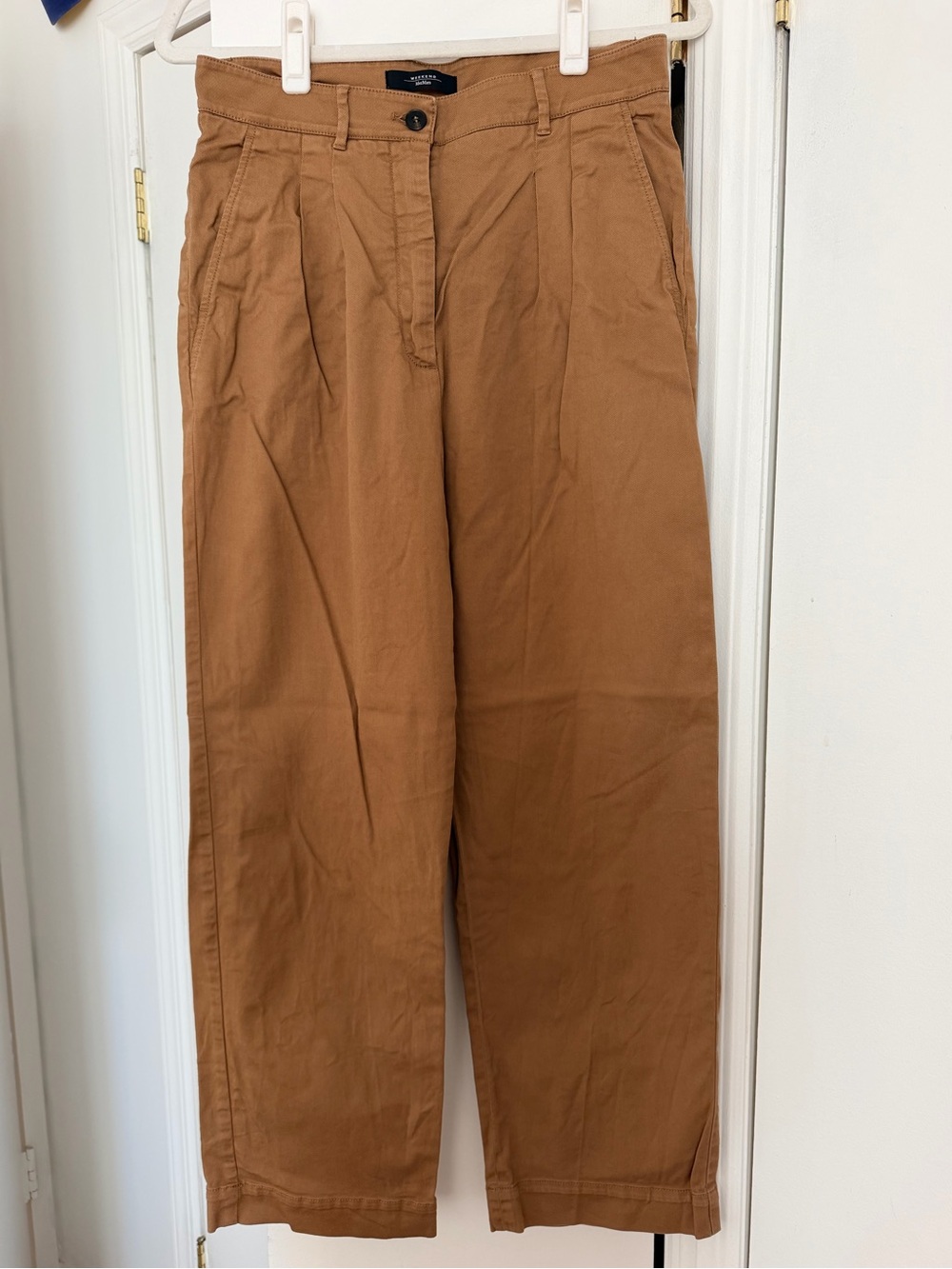 Weekend Max Mara Pleated Women’s Pants — Tan